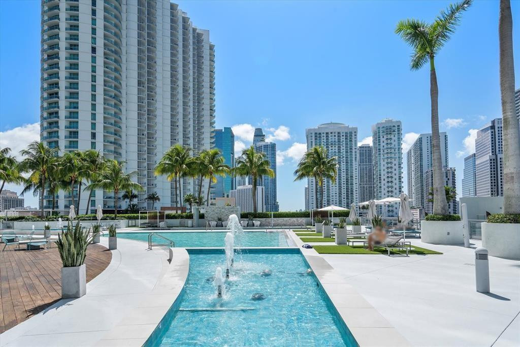 90 Southwest 3rd Street, Unit 2108 Miami, FL 33130 - Photo 21 of 40 Photo 21