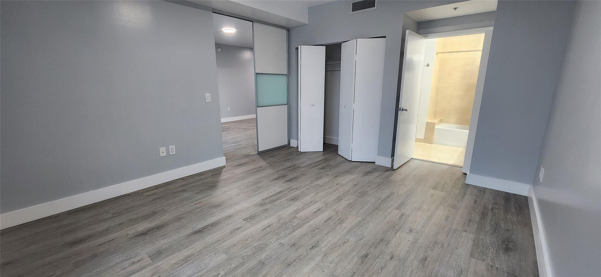 90 Southwest 3rd Street, Unit 2108 Miami, FL 33130 - Photo 6 of 40 Photo 6