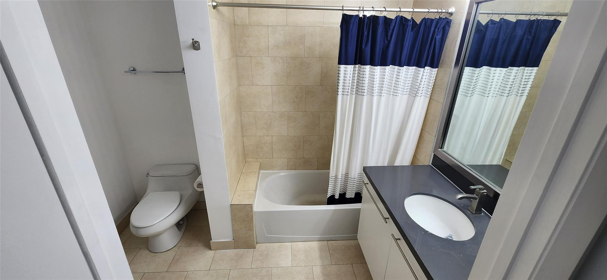 90 Southwest 3rd Street, Unit 2108 Miami, FL 33130 - Photo 7 of 40 Photo 7