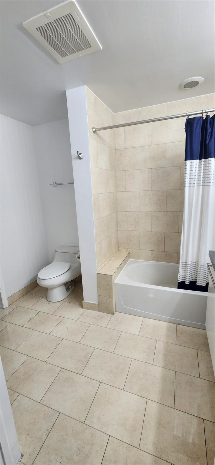 90 Southwest 3rd Street, Unit 2108 Miami, FL 33130 - Photo 8 of 40 Photo 8