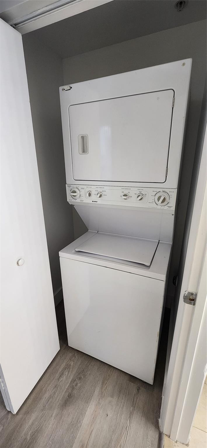 90 Southwest 3rd Street, Unit 2108 Miami, FL 33130 - Photo 10 of 40 Photo 10