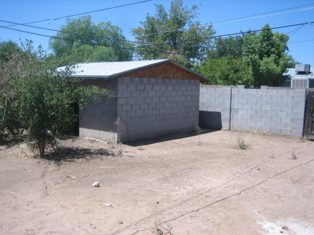 1620 West Mountain View Road Phoenix, AZ 85021 - Photo 8 of 8 Solid Storage Shed