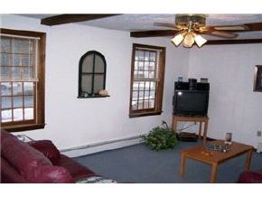 1 Maurice Road Derry, NH 03038 - Photo 4 of 9