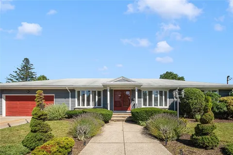$495,000 | 30 Wardlaw Court, Providence, RI 02908