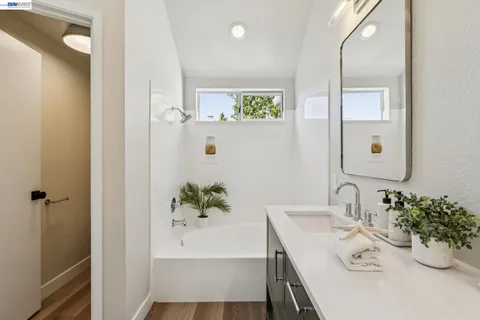 $895,000 | 39 Benedict Court, Alameda, CA 94502