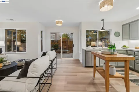 $895,000 | 39 Benedict Court, Alameda, CA 94502