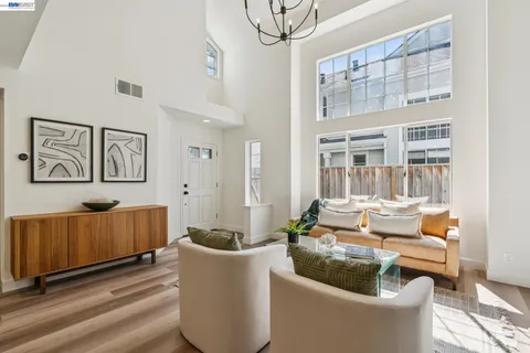 $895,000 | 39 Benedict Court, Alameda, CA 94502