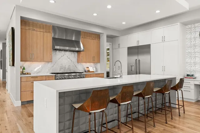 $2,995,000 | 4908 Beverly Skyline, Austin, TX 78731