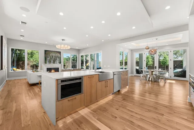 $2,995,000 | 4908 Beverly Skyline, Austin, TX 78731