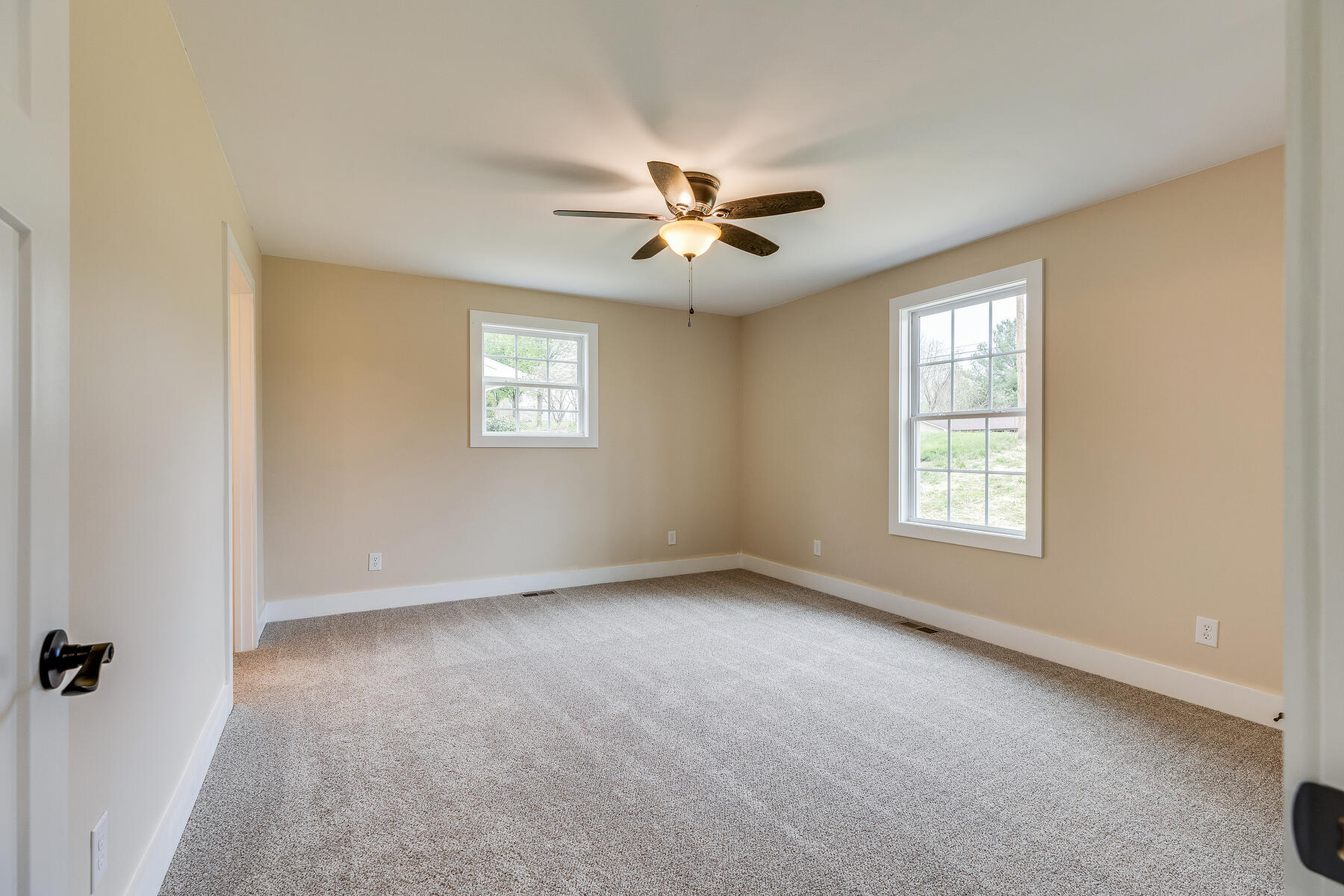 429 Merman Road Kingsport, TN 37663 - Photo 13 of 35 013