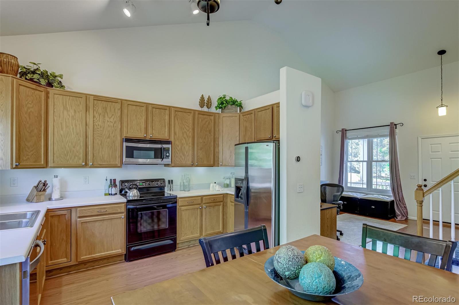 1051 Riddlewood Road Highlands Ranch, CO 80129 - Photo 9 of 37