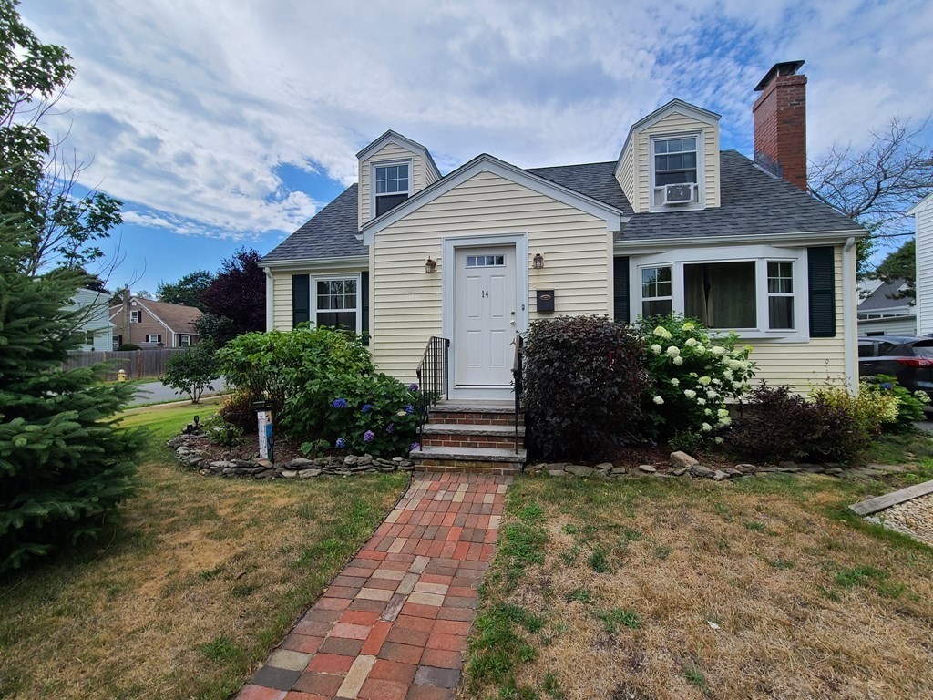 14 Monroe Road Salem, MA 01970 - Photo 1 of 28 Gallery Image 1