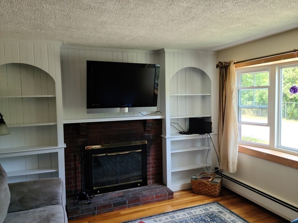 14 Monroe Road Salem, MA 01970 - Photo 17 of 28 Gallery Image 17