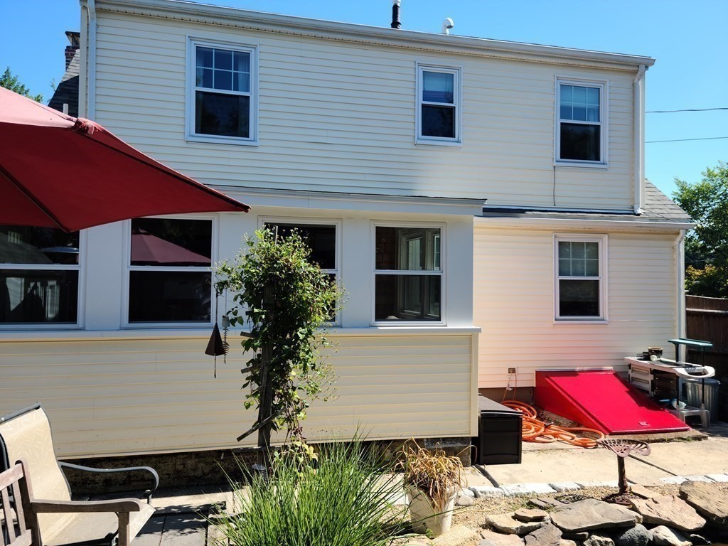 14 Monroe Road Salem, MA 01970 - Photo 3 of 28 Gallery Image 3