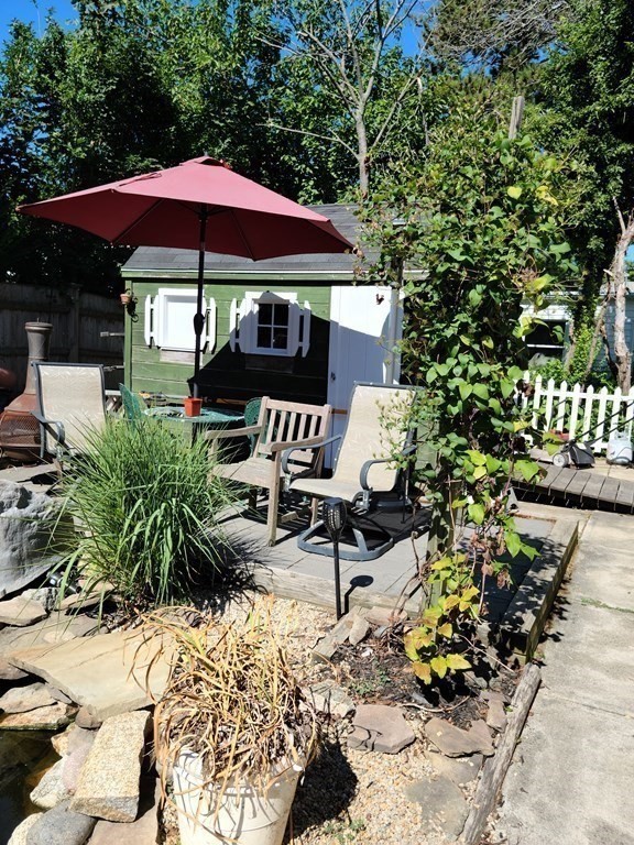 14 Monroe Road Salem, MA 01970 - Photo 4 of 28 Gallery Image 4