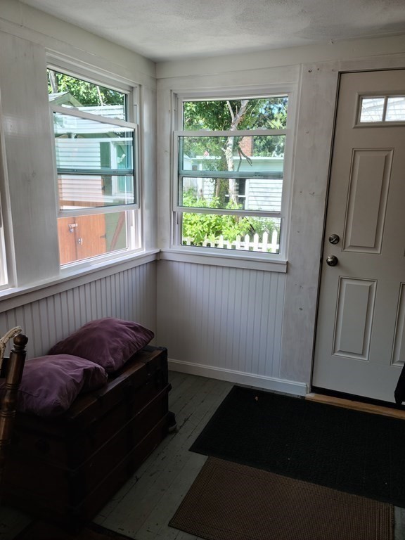14 Monroe Road Salem, MA 01970 - Photo 7 of 28 Gallery Image 7