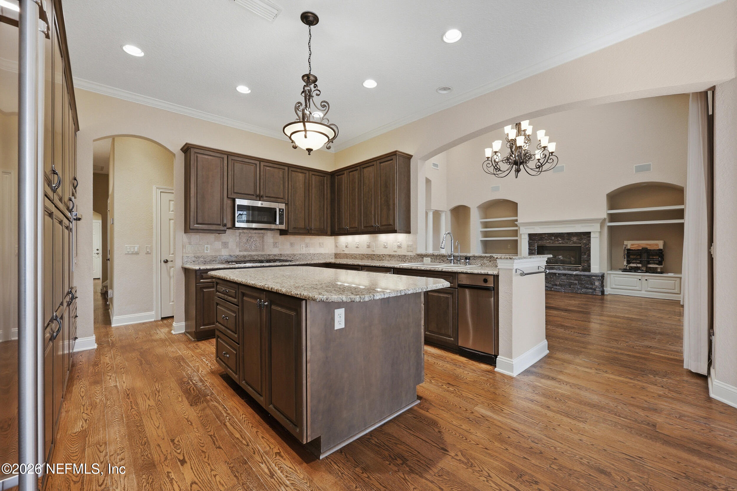 661 Treehouse Circle St. Augustine, FL 32095 - Photo 12 of 89 Island & Breakfast Bar