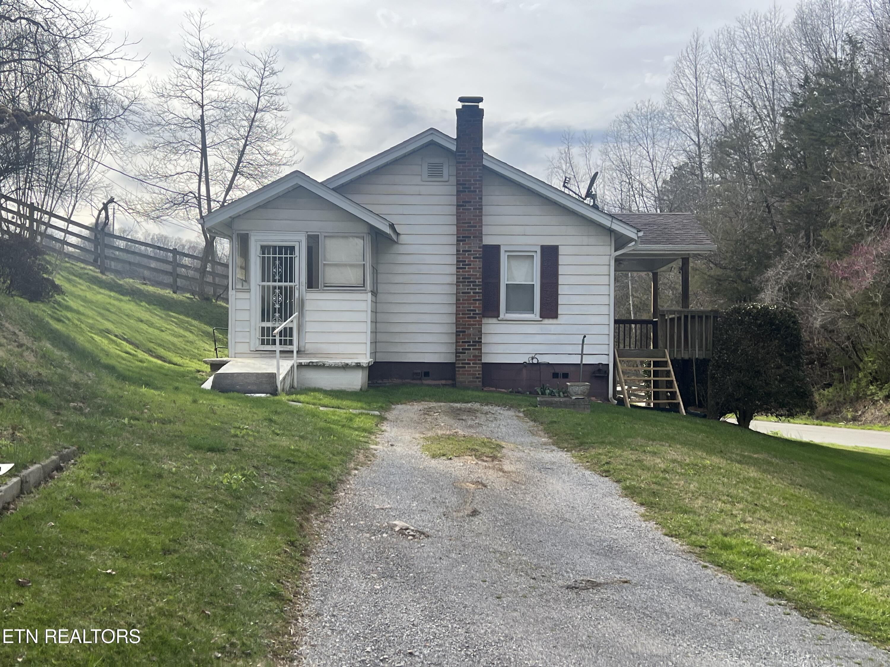 767 Old Mulberry Road Tazewell, TN 37879 - Photo 5 of 21 IMG_5295
