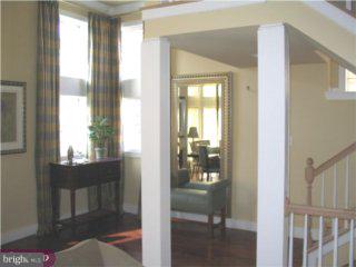 539 Montrose Street, Unit 14 Philadelphia, PA 19147 - Photo 4 of 6