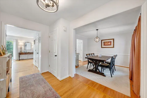 a view of a livingroom with furniture and windows