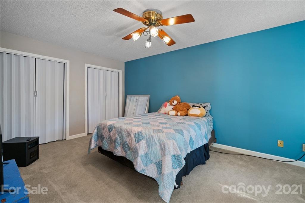 203 Lakeview Road Mocksville, NC 27028 - Photo 18 of 35 Gallery Image 18