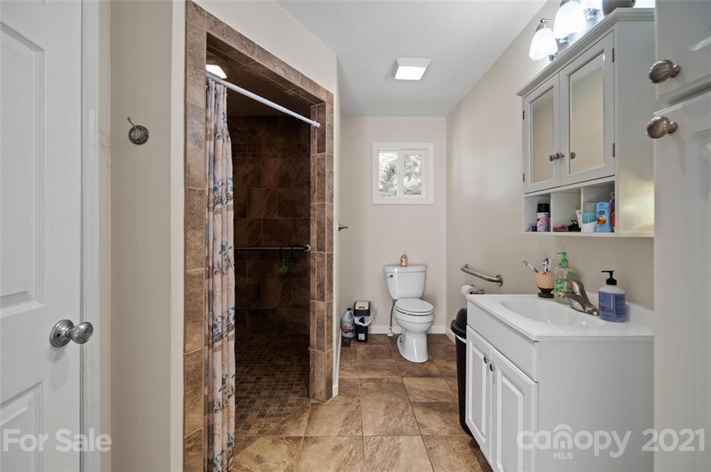 203 Lakeview Road Mocksville, NC 27028 - Photo 22 of 35 Gallery Image 22