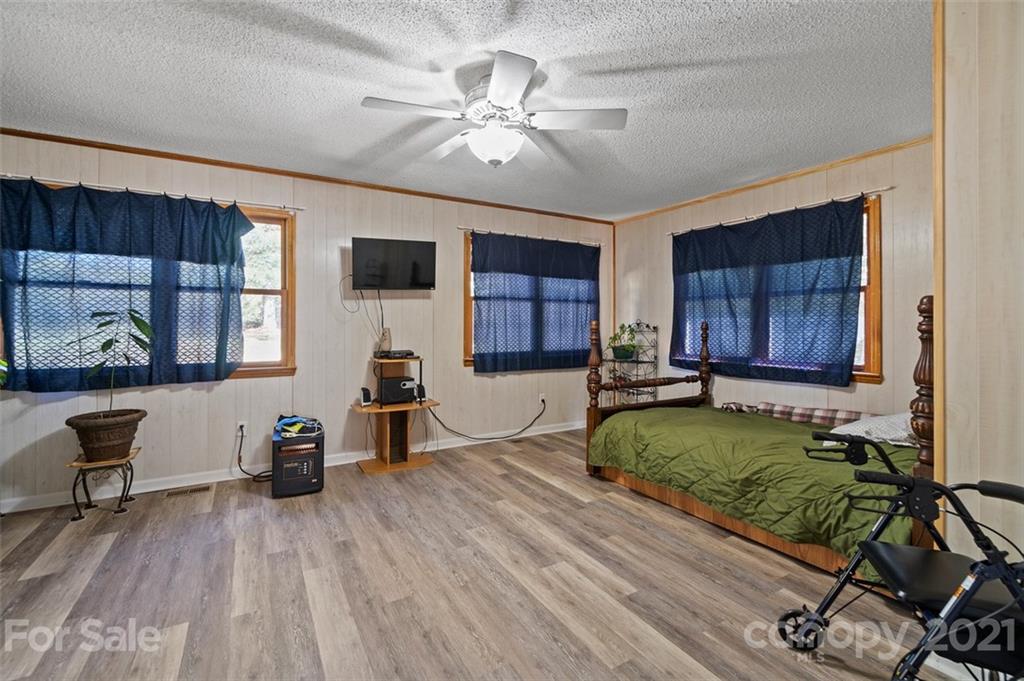 203 Lakeview Road Mocksville, NC 27028 - Photo 23 of 35 Gallery Image 23