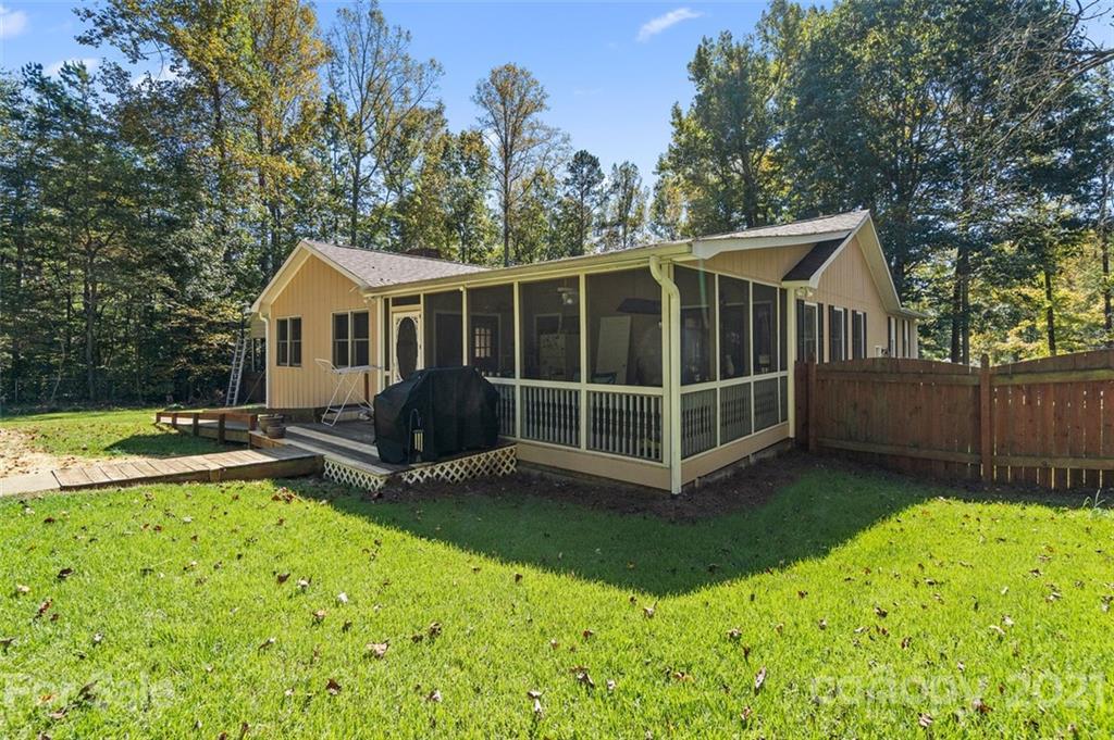 203 Lakeview Road Mocksville, NC 27028 - Photo 34 of 35 Gallery Image 34