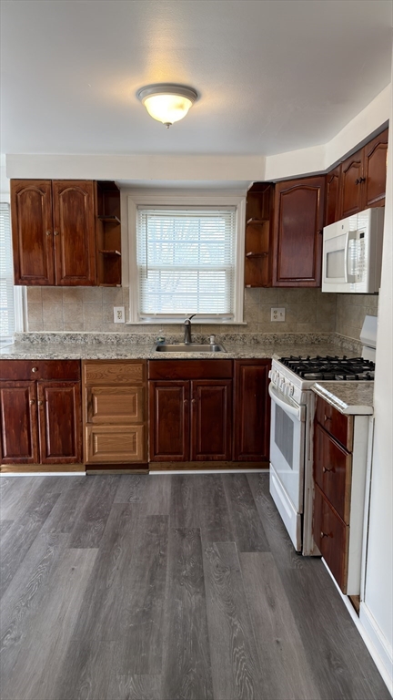 45 Howe Street, Unit 4 Boston, MA 02125 - Photo 3 of 9