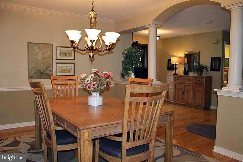347 Squire Lane Lititz, PA 17543 - Photo 5 of 33
