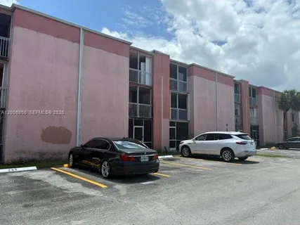 $133,000 | 19701 Southwest 114th Avenue, Unit 266, Miami, FL 33157