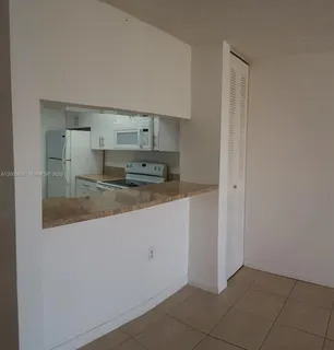 $133,000 | 19701 Southwest 114th Avenue, Unit 266, Miami, FL 33157