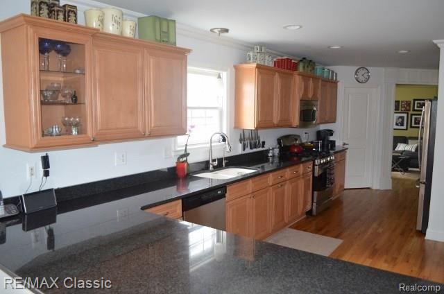 326 Linwood Avenue Rochester, MI 48307 - Photo 8 of 26 326 Linwood.JPG 15