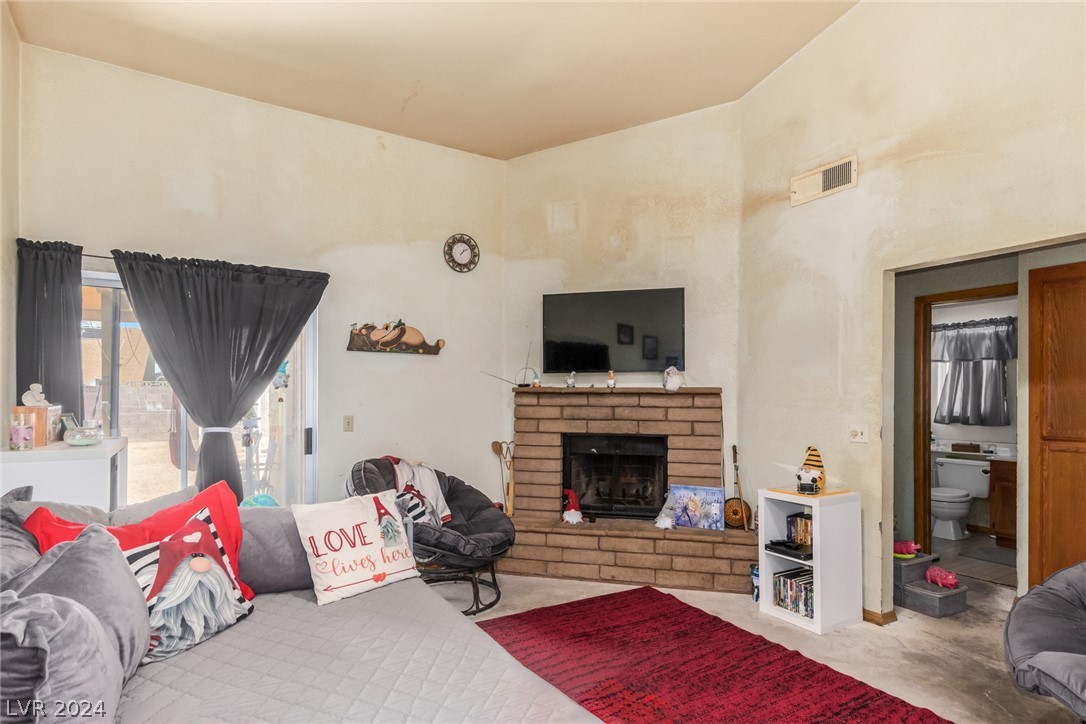 517 Crony Avenue Henderson, NV 89011 - Photo 9 of 27