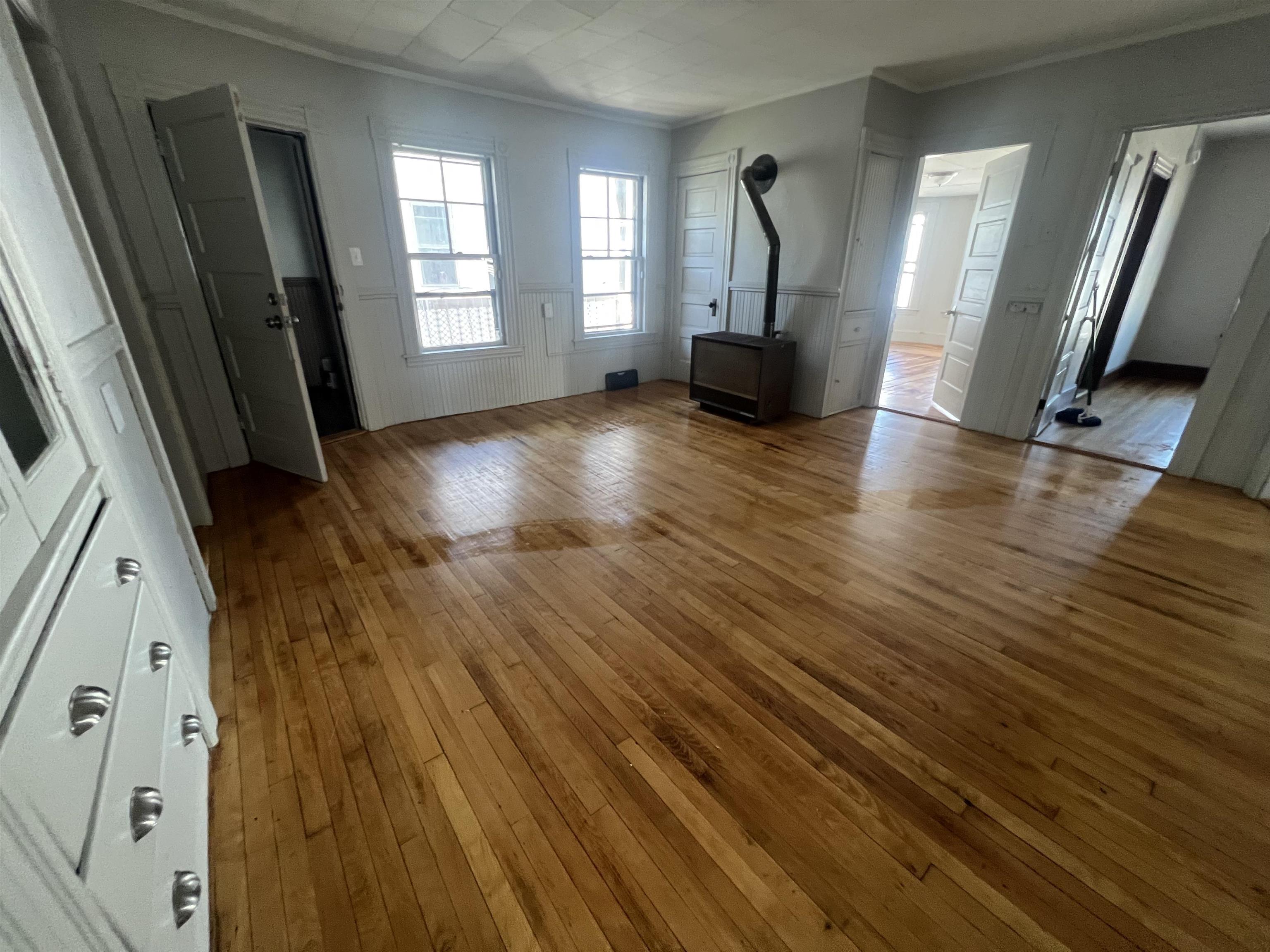 551 Montgomery Street, Unit 2 Manchester, NH 03102 - Photo 8 of 13