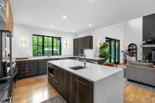 $1,300,000 | 36 Spruce Lane, Poughkeepsie, NY 12603