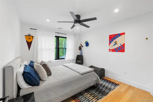 $1,300,000 | 36 Spruce Lane, Poughkeepsie, NY 12603