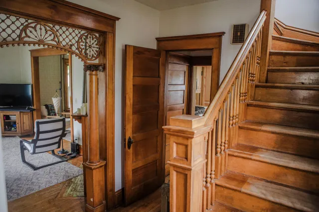 $214,900 | 210 East 6th Street, Morris, MN 56267