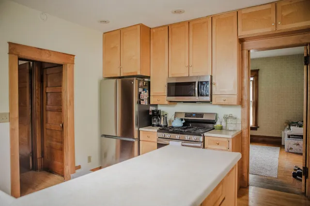 $214,900 | 210 East 6th Street, Morris, MN 56267