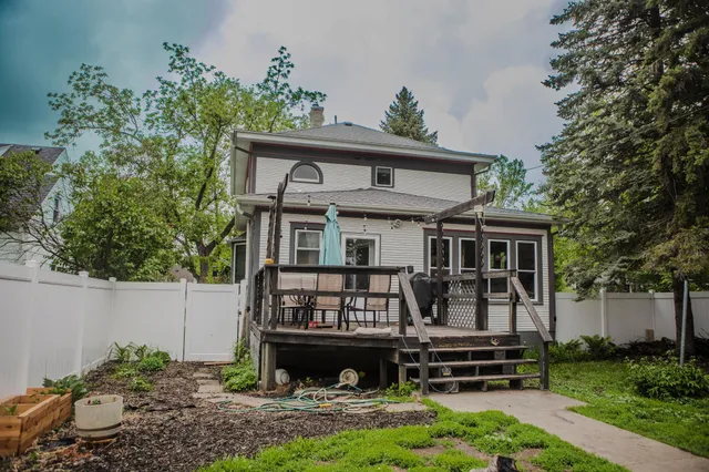 $214,900 | 210 East 6th Street, Morris, MN 56267