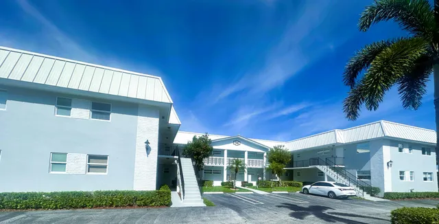 $224,900 | 34 Colonial Club Drive, Unit 101, Boynton Beach, FL 33435