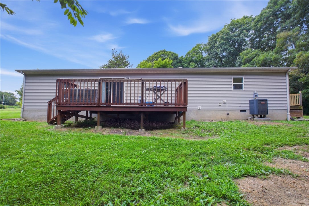 14839 Plainview Road Charleston, IL 61920 - Photo 27 of 30 Gallery Image 27