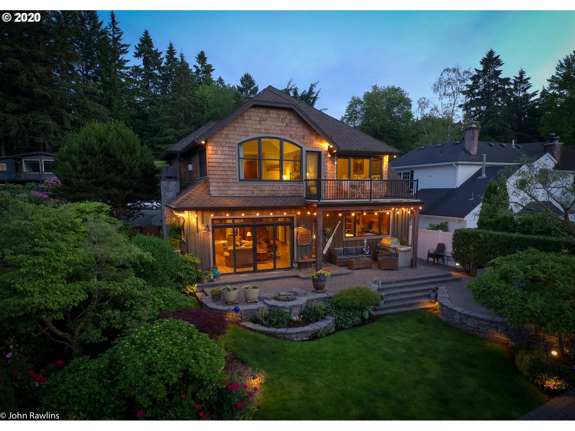 4423 West Bay Road Lake Oswego, OR 97035 - Photo 2 of 32 Gallery Image 2