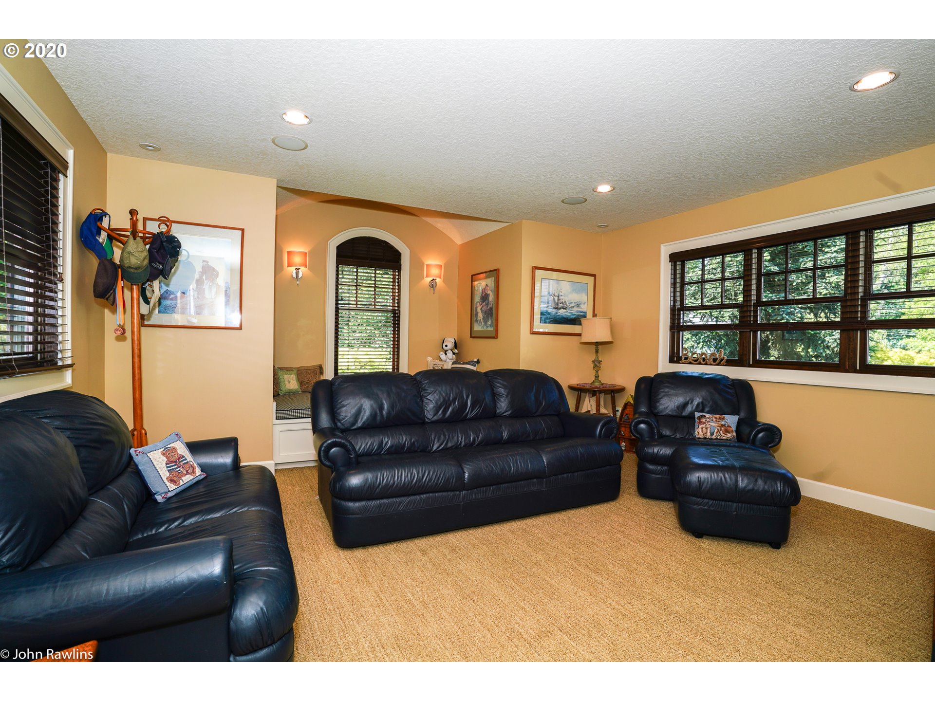 4423 West Bay Road Lake Oswego, OR 97035 - Photo 24 of 32 Gallery Image 24