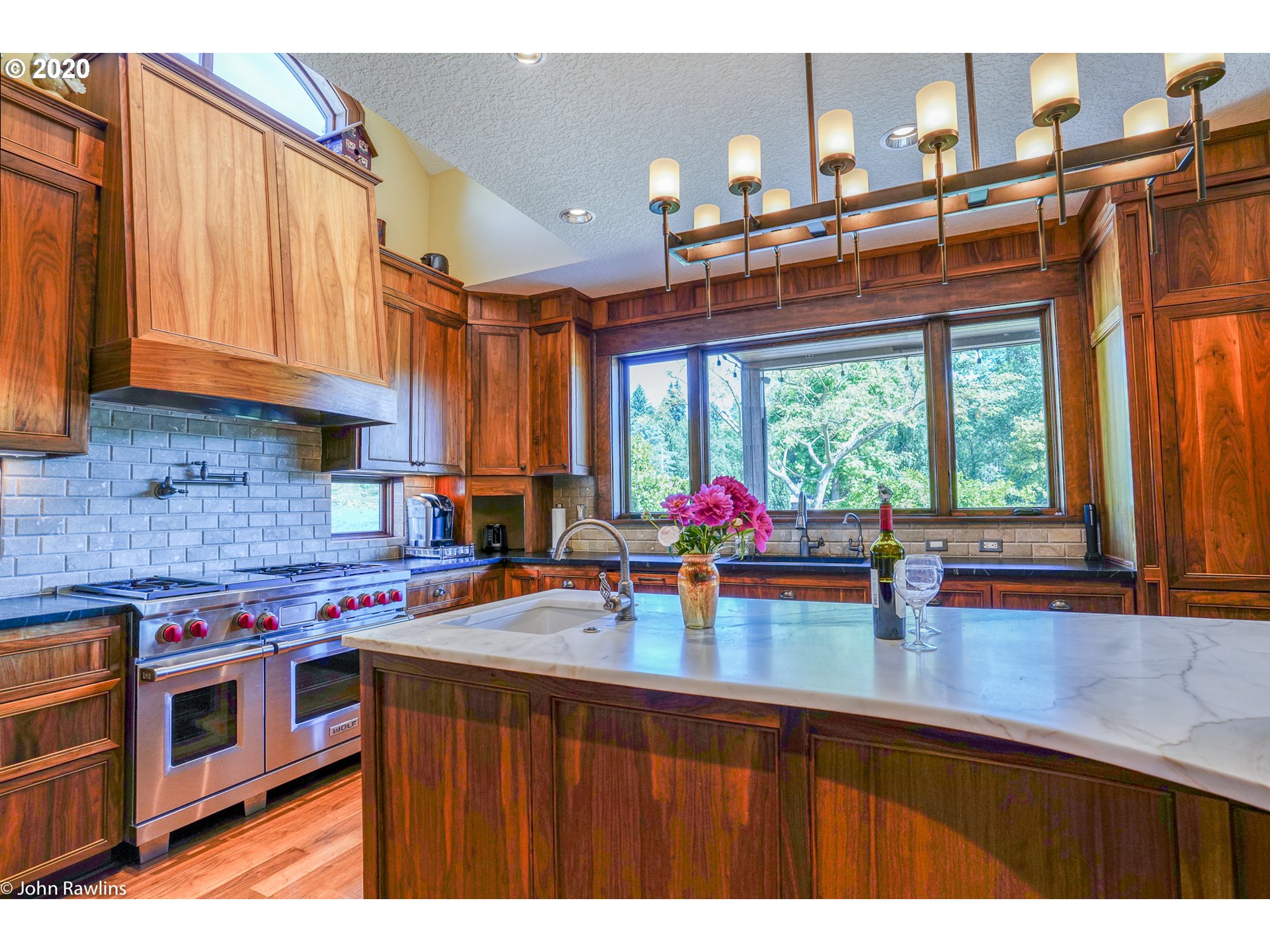 4423 West Bay Road Lake Oswego, OR 97035 - Photo 7 of 32 Gallery Image 7