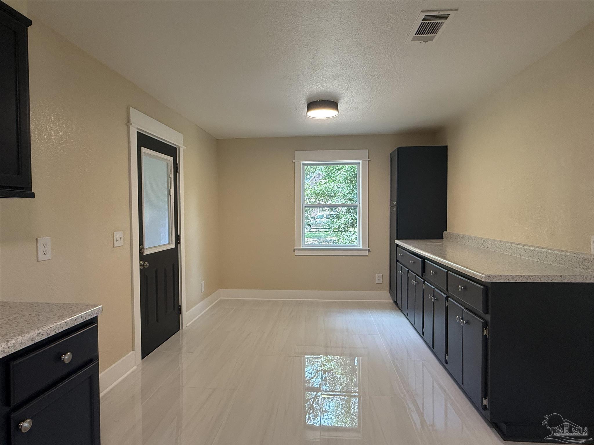 5837 Berryhill Road Milton, FL 32570 - Photo 7 of 25