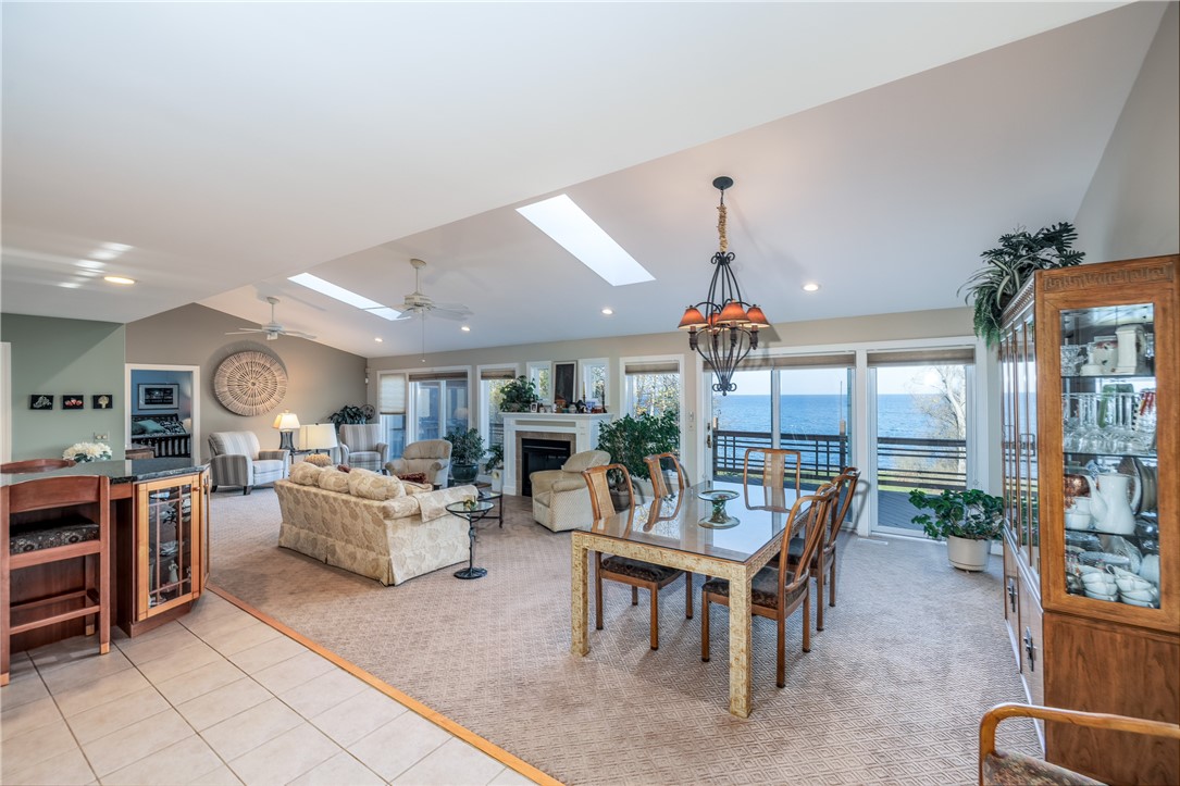 14789 Highview Road Carlton, NY 14477 - Photo 14 of 50 OPEN LIVING VAULTED CEILING GREAT ROOM WITH WALL O