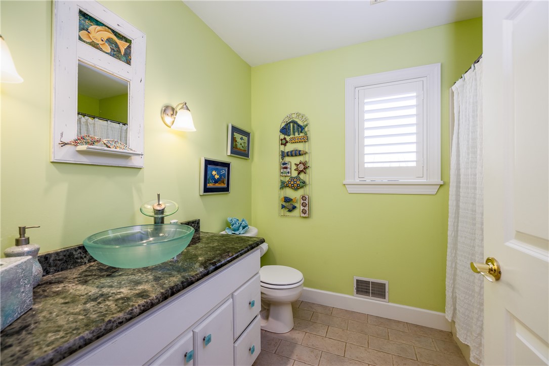 14789 Highview Road Carlton, NY 14477 - Photo 35 of 50 BEAUTIFUL FULL BATHROOM