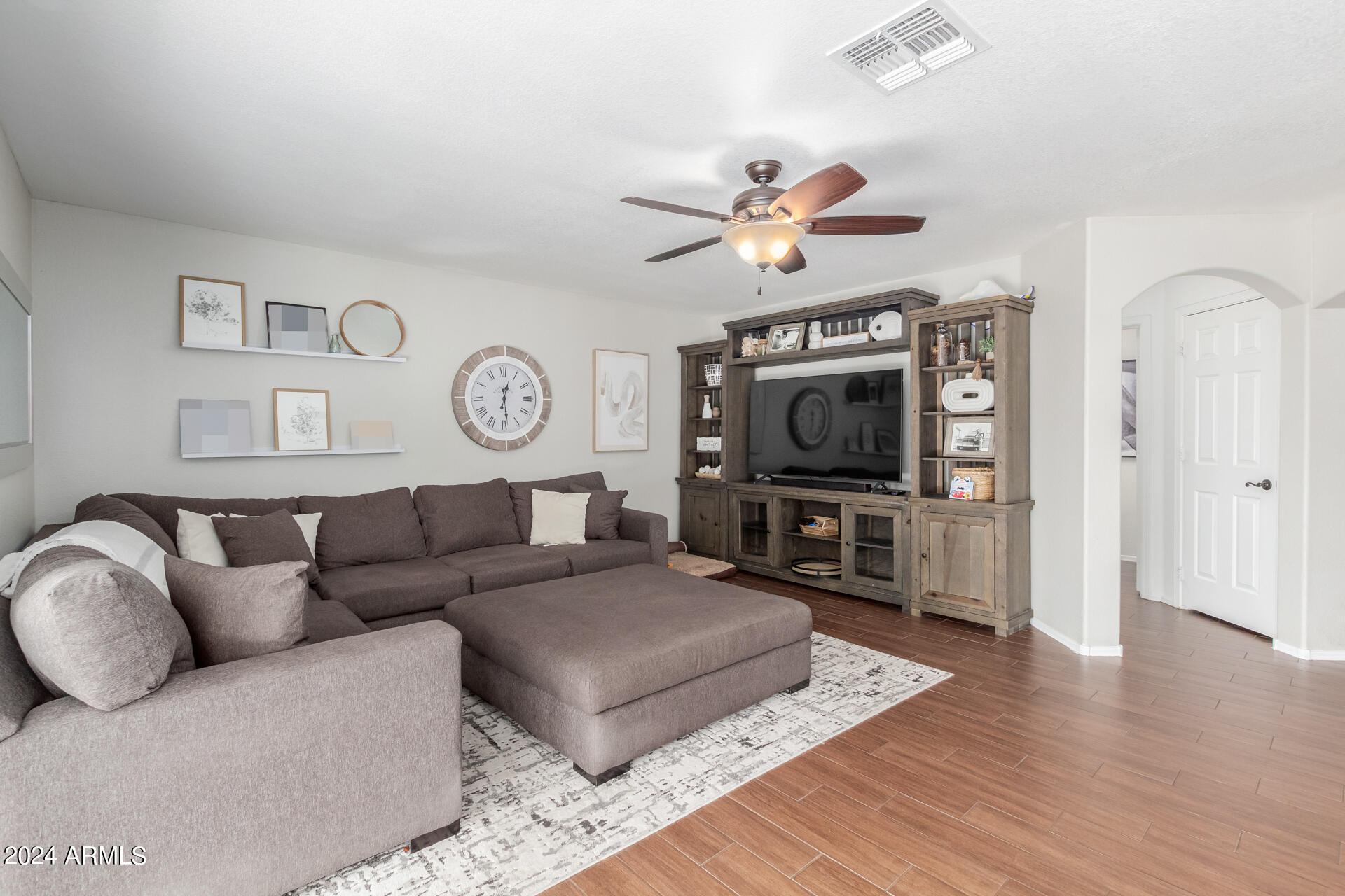 123 West Grandview Road Phoenix, AZ 85022 - Photo 9 of 39 0013-13-Grandview