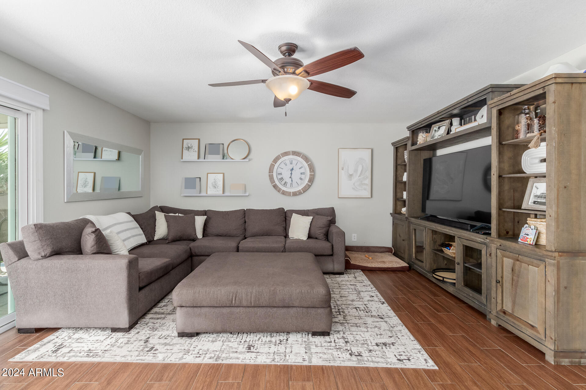 123 West Grandview Road Phoenix, AZ 85022 - Photo 10 of 39 0014-14-Grandview